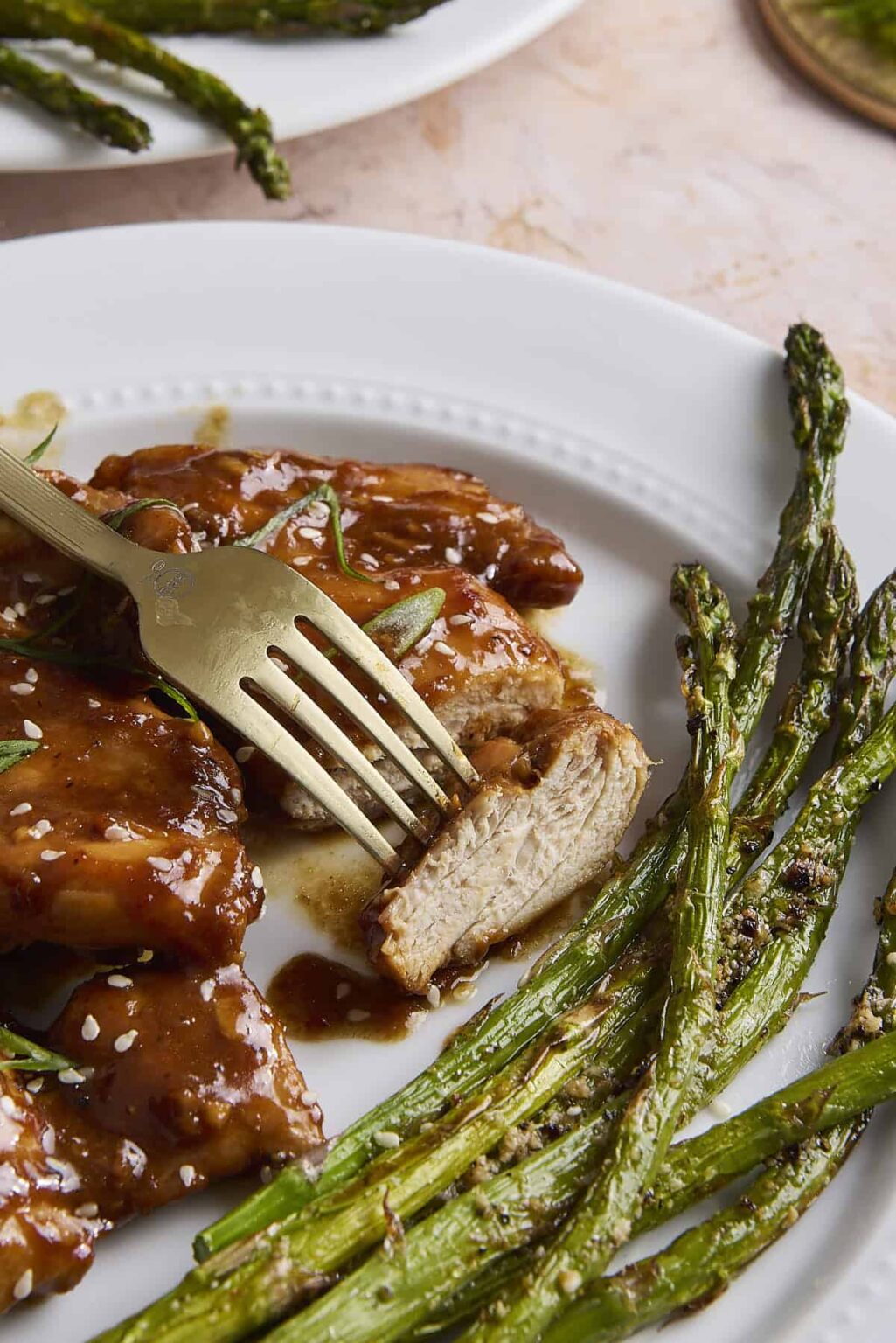 smoky-garlic-ginger-chicken-thighs-18-1025x1536